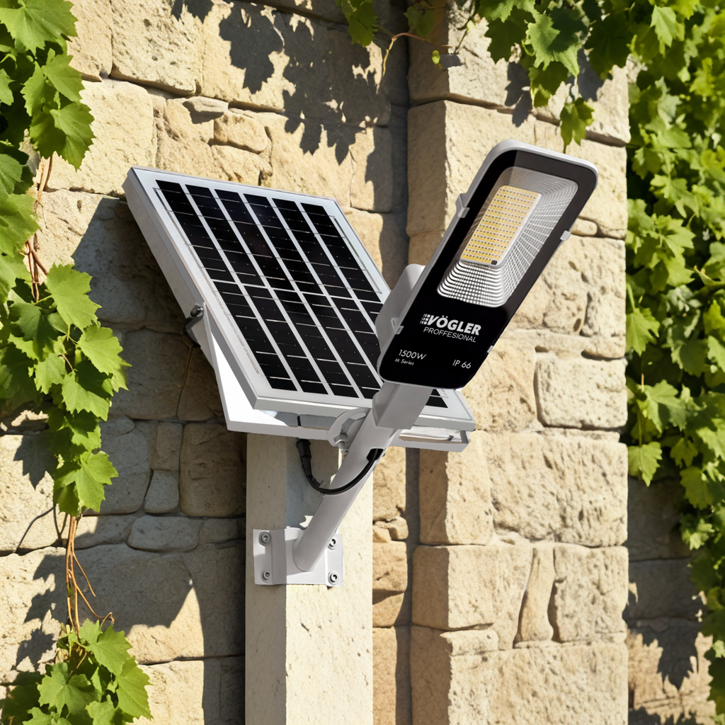 Lampă solară puternică, senzor crepuscular, telecomandă, Vögler Professional 1500W