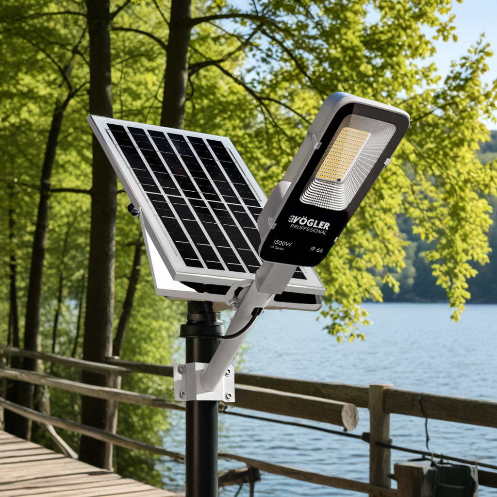 Lampă solară puternică, senzor crepuscular, telecomandă, Vögler Professional 1500W